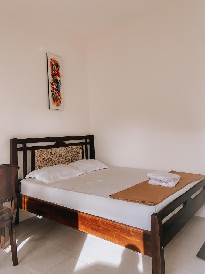 Tropical Paradiso Homestay Banyuwangi  Exterior photo