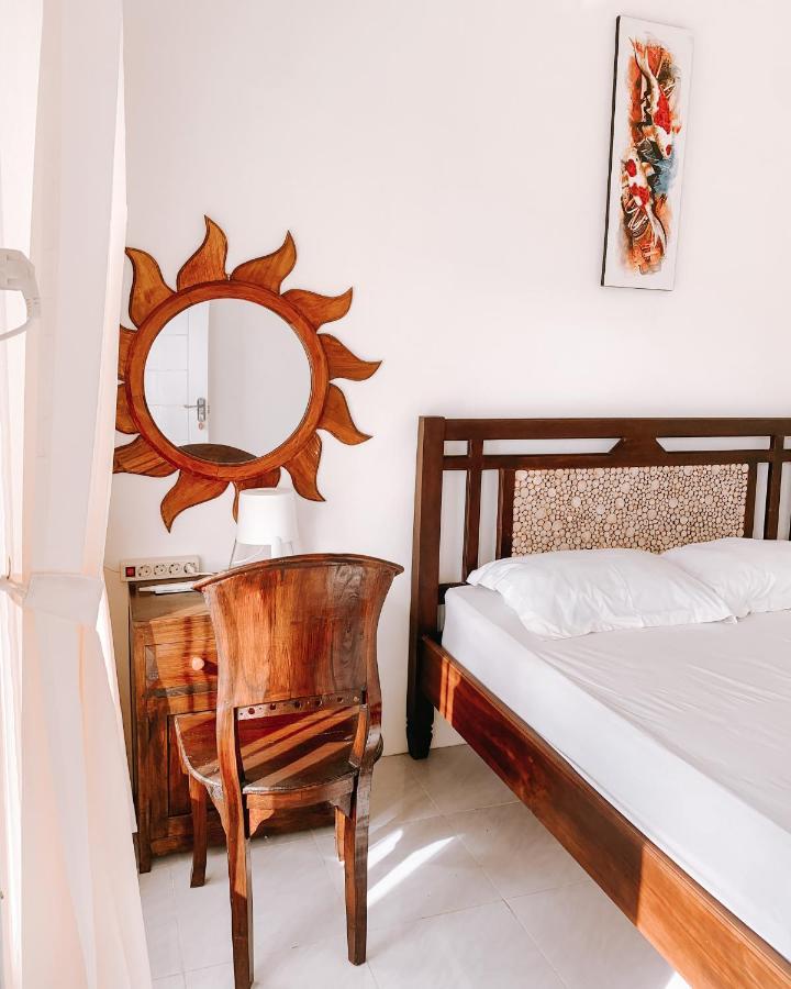 Tropical Paradiso Homestay Banyuwangi  Exterior photo